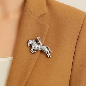 Sterling Silver Horse Rider Brooch Equestrian Jewelry, Show Jumping Pin, Gift for Horse Lovers