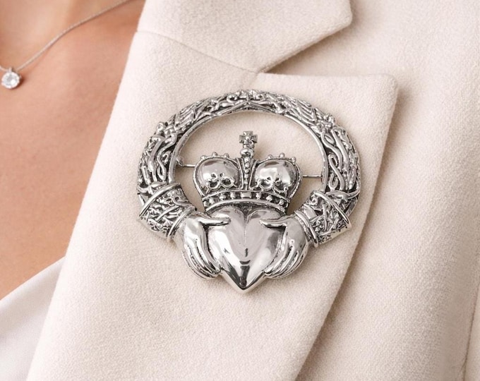 Art Nouveau Inspired Love Heart Embrace Brooch 925 Sterling Silver