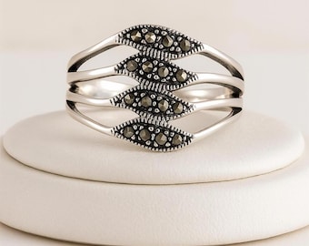 Ring i sterlingsilver i vintagestil med markasitdetaljer i art déco-stil