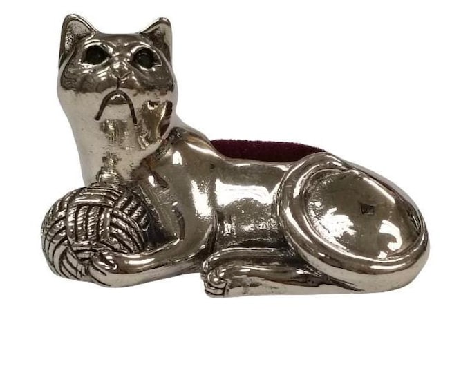 Antique Inspired Cat with Yarn Pin Cushion Emerald Eyes 925 Sterling Silver
