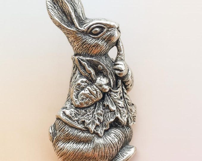 Vintage Style Sterling Silver Rabbit Brooch Detailed Peter Rabbit Pin, Animal Lover Gift, Storybook Jewelry, Woodland Hare Brooch