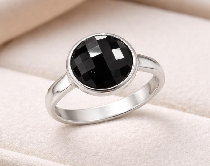 Black Onyx Ring 925 Sterling Silver Round Faceted Statement Ring Minimalist Bezel Set Jewelry for Women