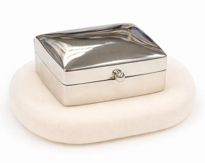 Small 925 Sterling Silver Square Pill Box Vintage Style Keepsake, Collectible Trinket or Jewelry Holder