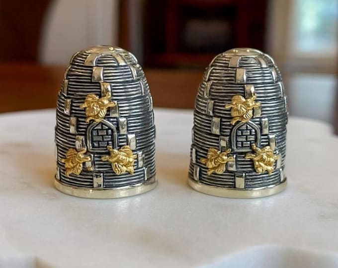 Silver Plated Beehive Salt & Pepper Shakers with Gold Plated Bees Vintage Style Tableware, Bee Lover Kitchen Decor, Collectible Gift