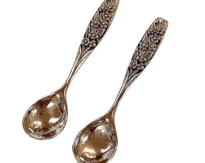 Antique and Vintage Style Floral Pair of Salt Spoons 925 Sterling Silver Collectible Spoons, Miniature Spoons