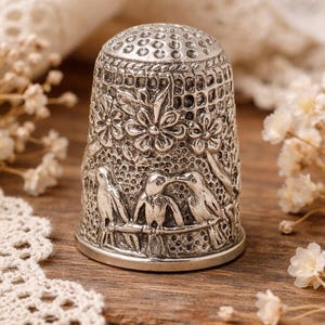 Sterling Silver Hummingbird Thimble, Ornate Sewing Collectible