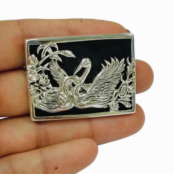 アンティークスタイルのオニキス2羽の白鳥のブローチ 925スターリング