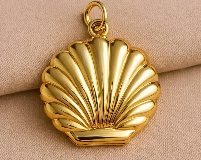 Gold Plated 925 Sterling Silver Shell Locket Pendant