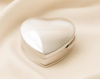 Pastillero de plata de ley 925 con forma de corazón, estilo vintage, recuerdo, joyero coleccionable o joyero.
