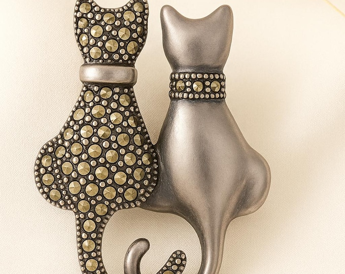 Vintage Inspired 925 Sterling Silver Cat Brooch with Sparkling Marcasites Animal Jewelry Gift for Cat Lovers