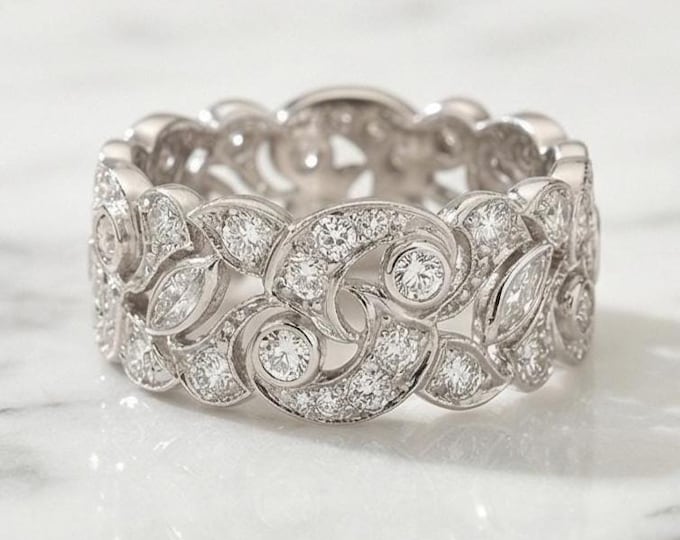 Vintage Platinum Diamond Band Ring