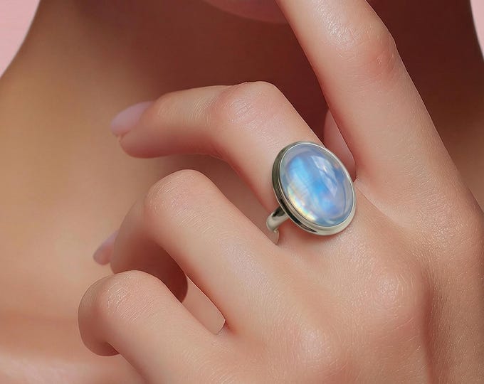 Oval Moonstone Ring 925 Sterling Silver