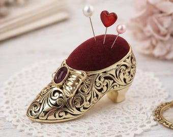 Vintage Style Silver Plated Ruby Shoe Pin Cushion with Velvet, Sewing Accessory, Dressmaker Gift