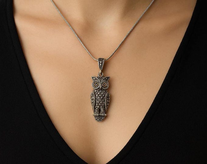 Antique Inspired Owl Glass Eye Pendant 925 Sterling Silver