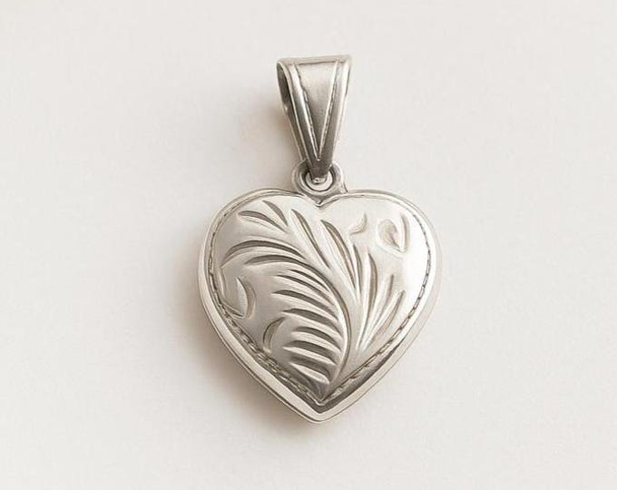 Small 925 Sterling Silver Four Picture Heart Locket Pendant Keepsake Necklace Gift for Her