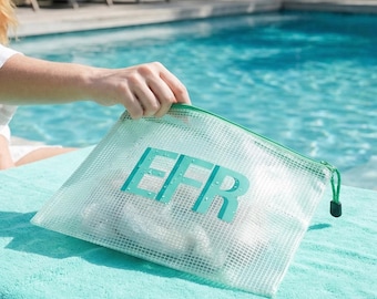 Personalized Bridesmaid Beach Pouch, Shadow Monogram Pool Bag, Clear Makeup Bag, Bachelorette Party Favor, Vacation Gift,Bridesmaid Gift Bag