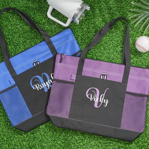 Personalized Tote,Initial Tote Bag,Custom Zipper Tote Bag,Cute Tote With Pocket,Initial Bag,Bridesmaid Gifts,School Bag,Large Tote With Name