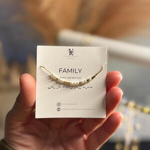 Pulsera con código Morse en oro laminado o plata de ley *Mensaje y talla personalizados*