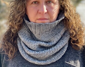 Tide and Pebble Cowl (PDF)