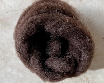 Romney X Roving - Natural ready-to-spin wool