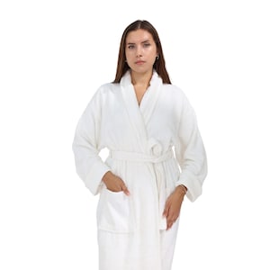 Luxury 70% Bamboo Bathrobe – Ultra-Soft, Eco-Friendly Spa Robe for Him & Her | Luna GSM 550