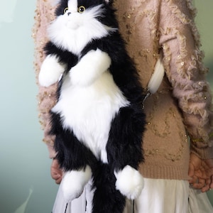 black and white Simulation Pet Bag,stuffed animals ragdoll cat backpack