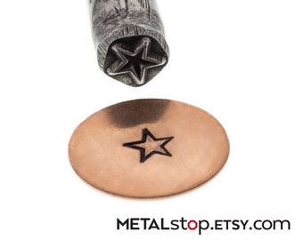 STAR metal DESIGN STAMP great Stamping Supplies for use with soft metals. Design measures 5mm diameter.