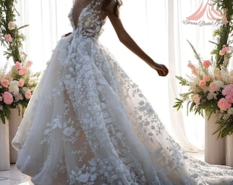 New Elegant Bridal Gown Lace Wedding Dress Floral Applique Gown V-Neck Tulle Ball Gown for Outdoor and Romantic Garden Weddings