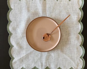 Square placemat with green scalloped border. Spring placemat. Aesthetic placemat for spring and holidays.