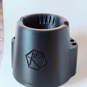 DnD paint brush cleaning pot