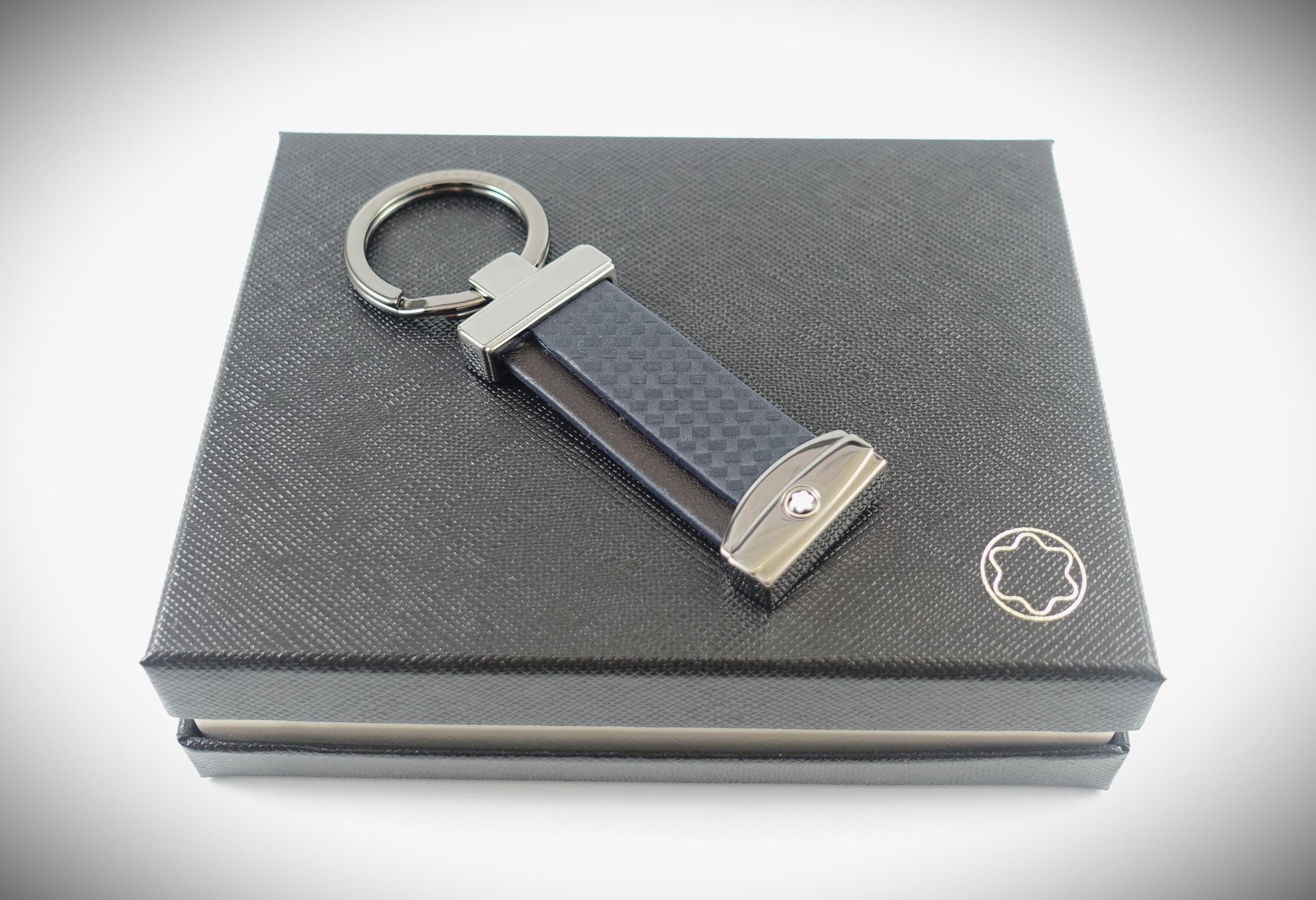 MONTBLANC　新品・未使用　キーチェーン org.jpg