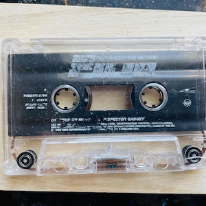 Five &#39;Keep on movin&#39; cassette single