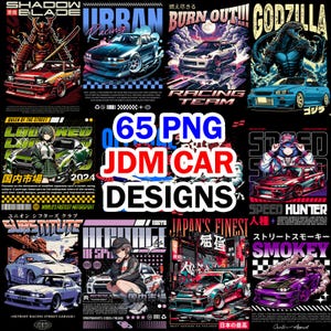 Puede incluir: Una colección de 65 diseños de coches JDM en formato PNG. Los diseños presentan varios coches del mercado interno japonés (JDM) con gráficos, texto e ilustraciones de estilo anime. La paleta de colores incluye rojo, azul, morado y blanco.