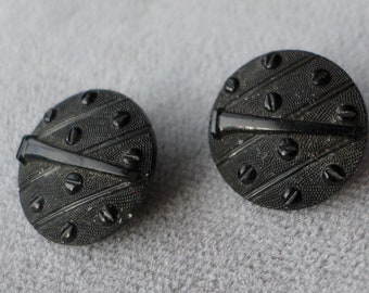 Botones vintage, clavos de cristal negro y cabezas de tornillos ranuradas, imagen moldeada en 3D
