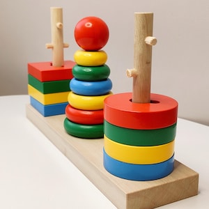 Sorter Game Wooden Pyramid Montessori Educational Toy Shape Sorter Wood Toy Motor Skills Early Learning Color Sorting Rings Gift for Toddler