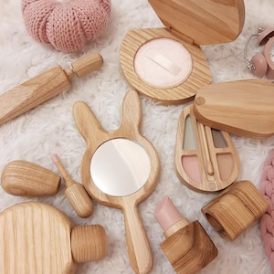 Wooden Cosmetics Pretend Toys Wooden Beauty Tools Imaginative Makeup Play Cosmetic Toys Role Play Salon Toddler Girls Gift Kids Beauty Salon