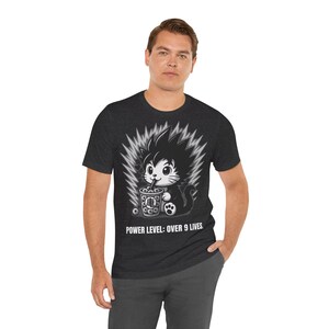 Power Level Over 9 Lives - DBZ inspiriertes Anime Katzen Shirt, Unisex Manga T-Shirt, lustiges Otaku Geschenk, Boba Bubble Tea T-Shirt (EU Versand)