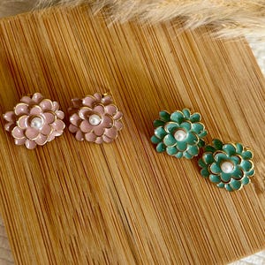 Flower Earrings - Flower Stud Earrings - Women&#39;s Gift