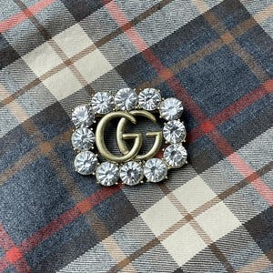 GUCCI★グッチ　ブローチ 希少 楽天市場】GUCCI(グッチ) ブローチ 蜂モチーフ 【中古