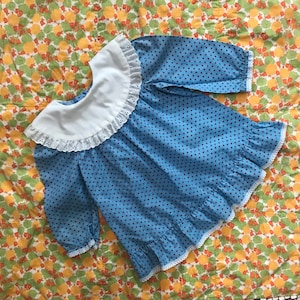 Sukienka niemowlęca Vintage Carters w niebieskie czerwone serca