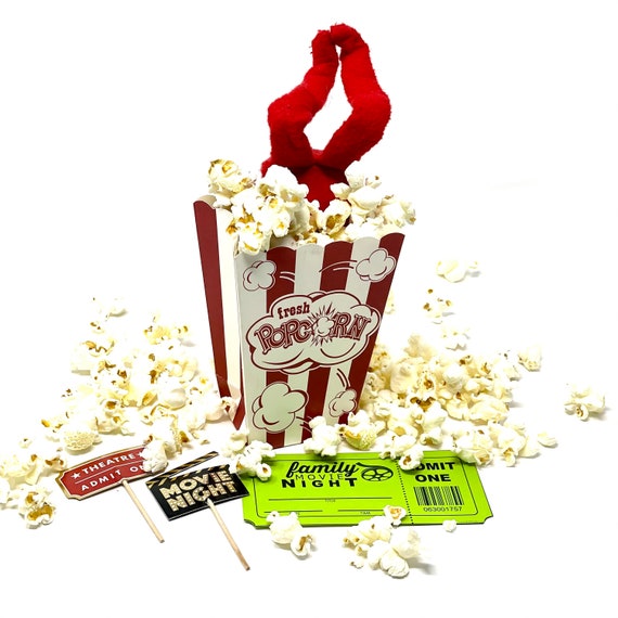 Family Movie Night Props for Elf or Doll