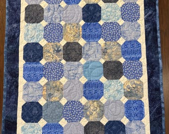 Baby quilt - blues - denim backing