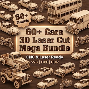 Puede incluir: Una taza de cerámica blanca con un asa negra y el texto "But First, Coffee" en un estilo manuscrito. La taza está sobre una superficie blanca. La taza mide aproximadamente 10 cm de alto.