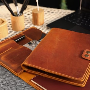 Compact A5 Leather Organizer, Padfolio for Daily Work and Meetings, Professional Leather Portfolio Organizer, Business Padfolio Folder