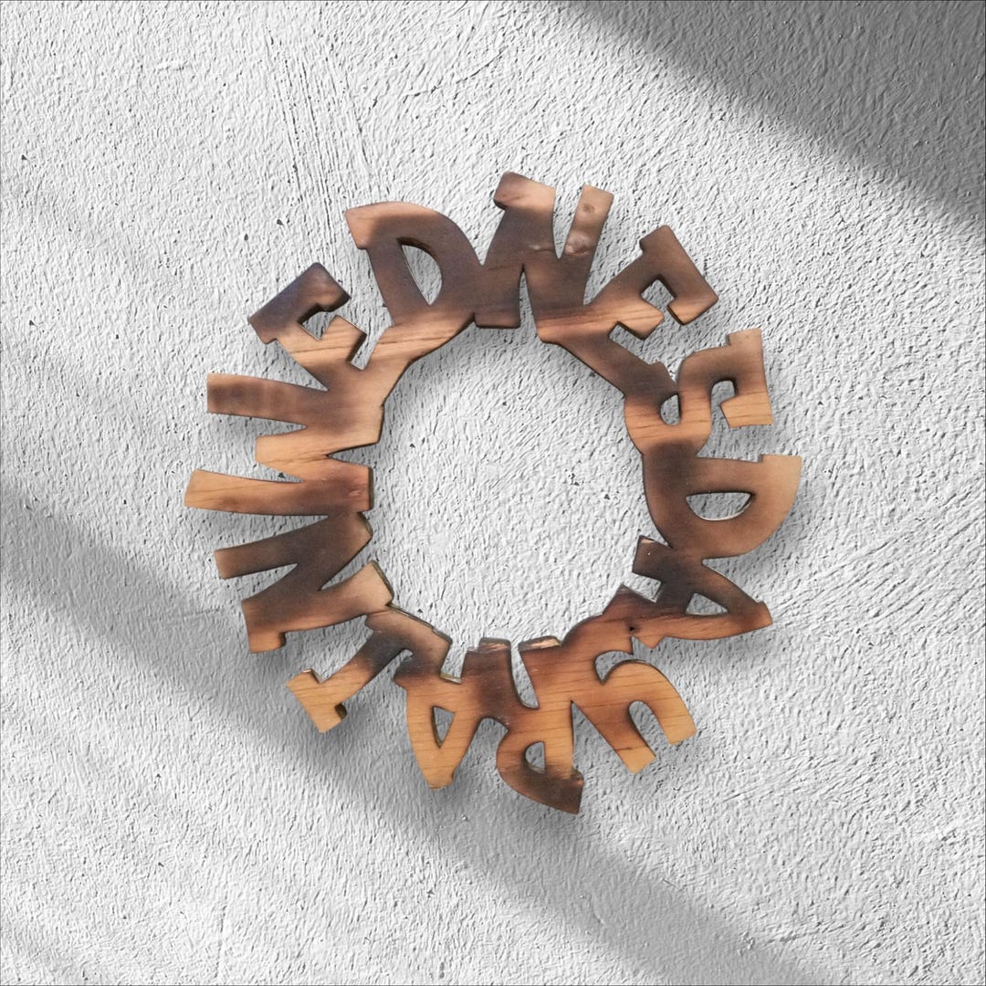 Personalized Circular Name Sign - Etsy