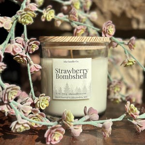 Strawberry Bombshell Candle (12oz.)