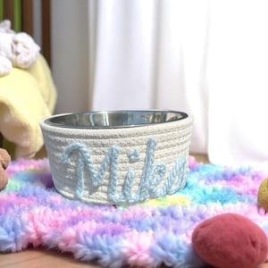 Personalized Dog Bowl – Custom Stainless Steel Pet Dish with Name – Cute Food & Water Bowl for Dogs – Engraved Gift for Dog Lovers