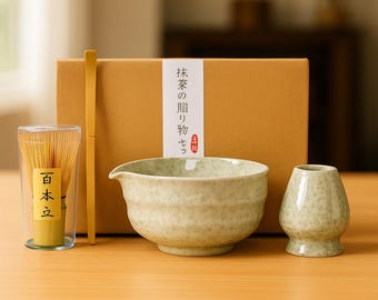 Green Ceramic Matcha Bowl Set with Spout Bamboo Whisk and Chasen Holder Unique Matcha Whisk Set 500ml, Gift for her, Gift Ideas, Matcha Gift