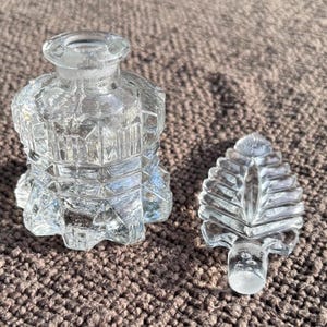 1930s Pressed Glass Perfume Bottle with Feather Design Stopper