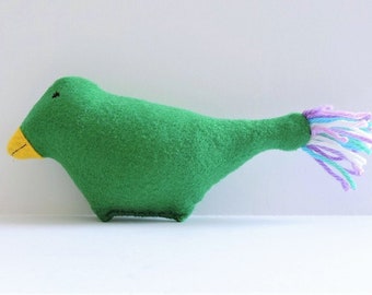 Green Felt Plush Cat Toy With Yarn Teaser Tail Filled With or Without Organic Catnip